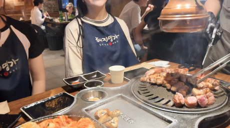 韓国旅行でサムギョプサル